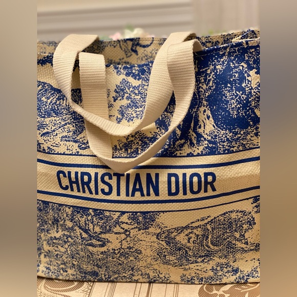 Christian Dior straw tote - Picture 2 of 9